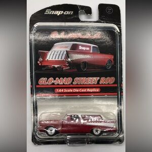 Snap on glo mad street rod die cast car 1:24